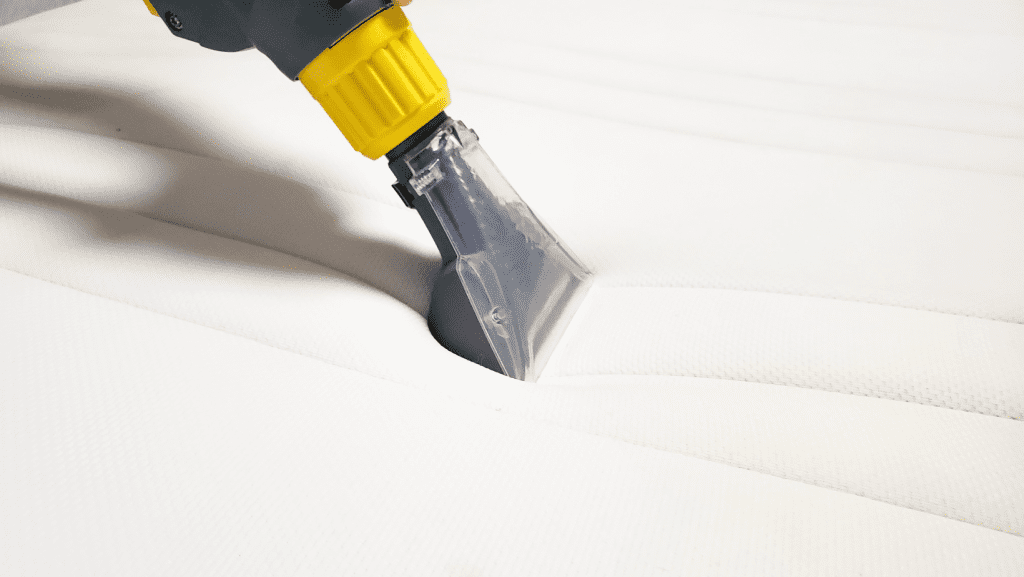 Curățare Saltea Pat: Cum să Menții Igiena și Prospețimea Dormitorului